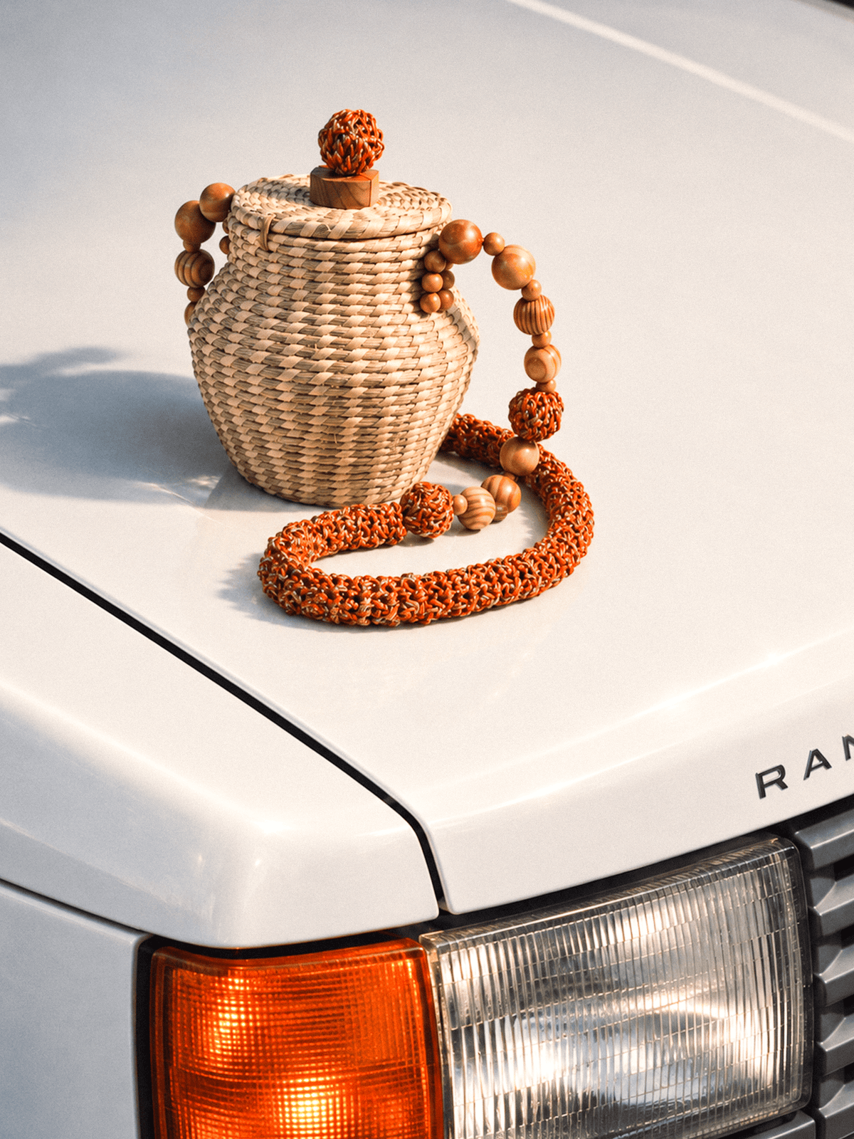 Arara Bucket Bag