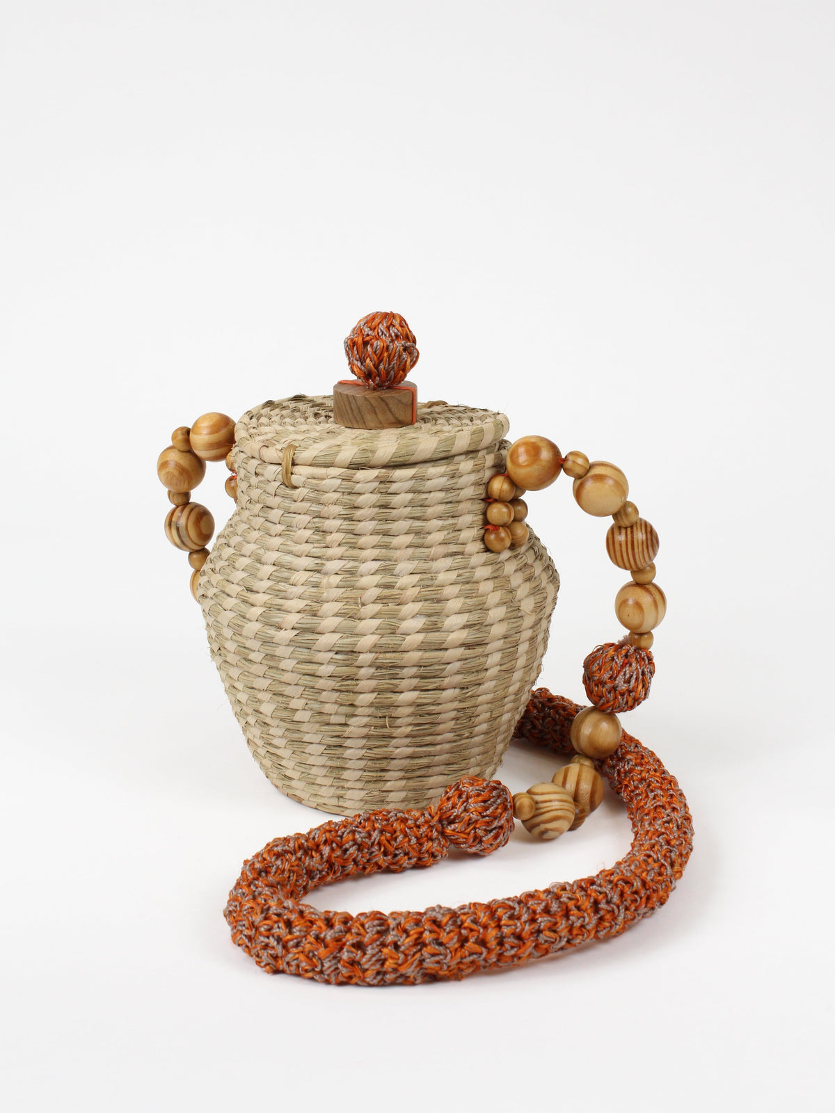 Arara Bucket Bag
